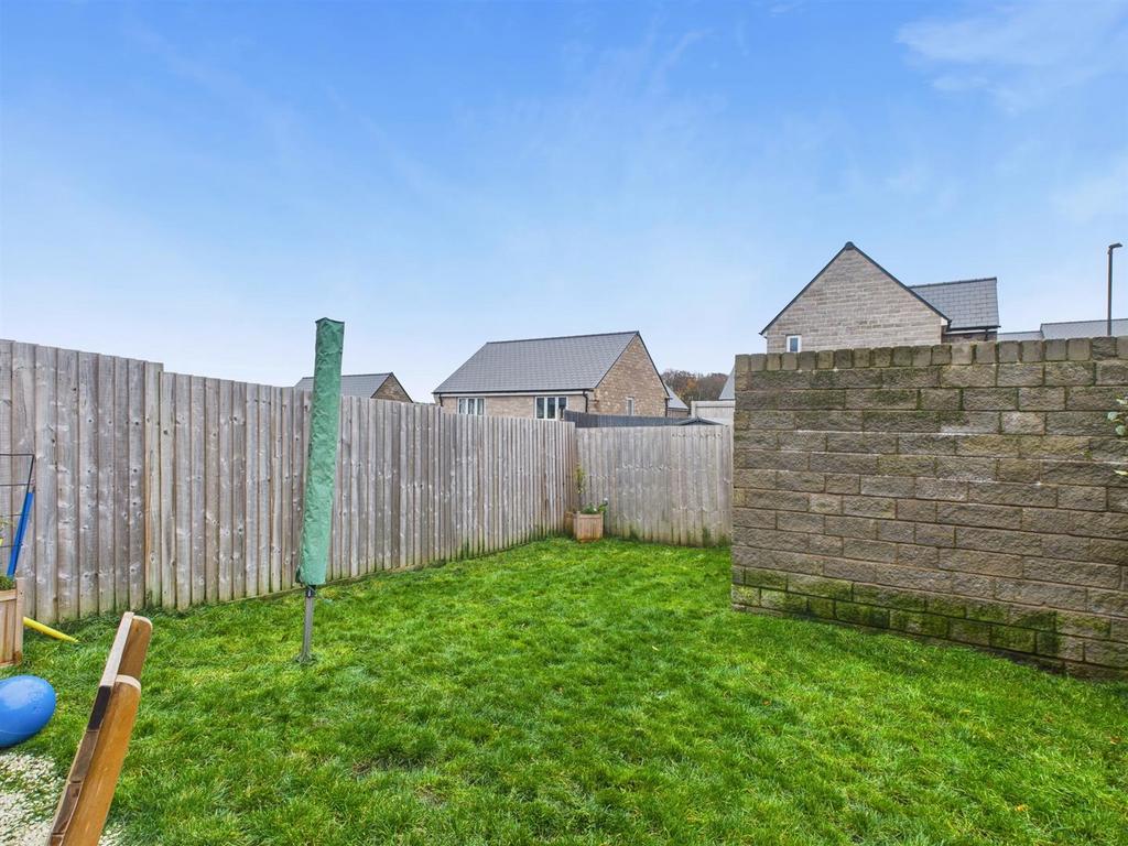 CAM03145 G0-PR0432-STILL012.jpg