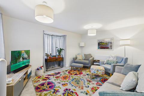 3 bedroom detached house for sale, Leden Close, Buxton