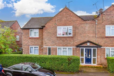 undefined, Winchs Garth, Tonbridge TN12