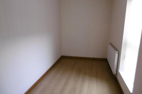 3 bedroom terraced house to rent, Trinity Street, Gainsborough, DN21 1JW