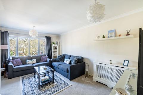 1 bedroom flat for sale, Hornchurch Hill, Whyteleafe