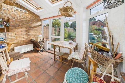 2 bedroom semi-detached house for sale, Stanley Road, Halstead