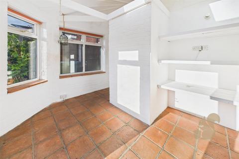 2 bedroom semi-detached house for sale, Stanley Road, Halstead