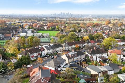 undefined, Ankerdine Crescent, Shooters Hill
