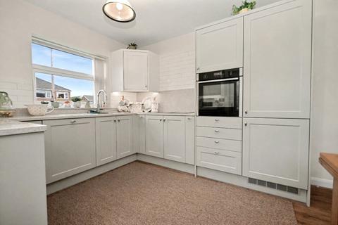 15 Furness Avenue, Wrenthorpe, Wakefield, WF2 0NJ
