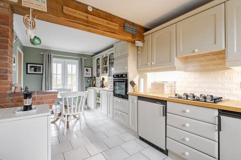 undefined, Beeston Saint Lawrence, Norwich