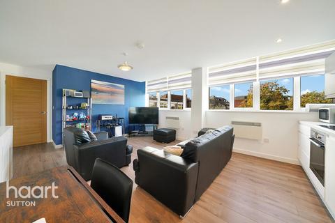 1 bedroom flat for sale, East Street, EPSOM