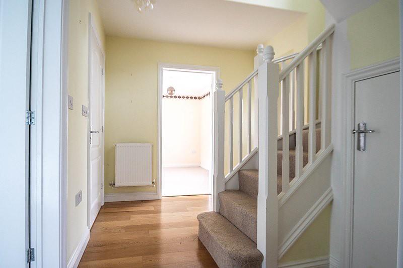 Hallway (Main)