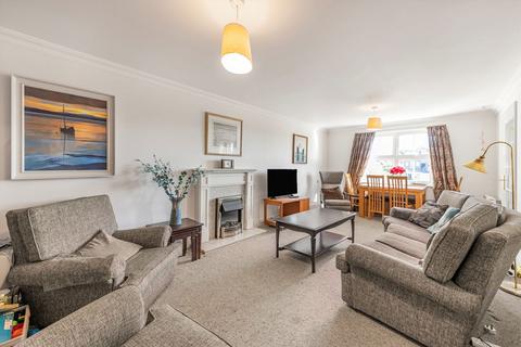 2 bedroom flat for sale, Horn Lane, London W3