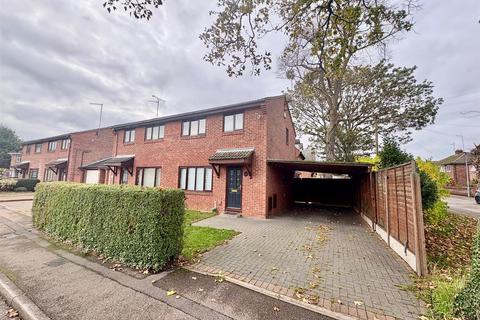3 bedroom semi-detached house to rent, Sherwood Avenue, Peterborough