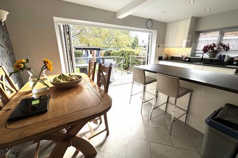 3 bedroom semi-detached house for sale, Avondale Road, Edgeley