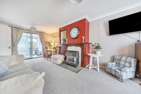 3 bedroom terraced house for sale, St. Patricks Road, Dover, CT17