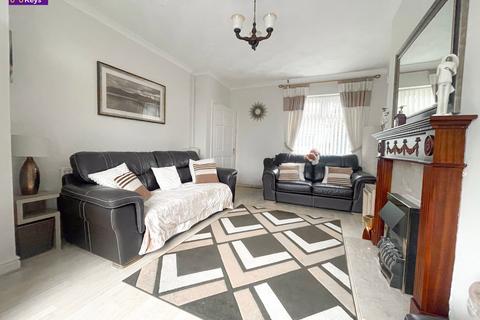 undefined, Penrhiw Terrace, Oakdale, NP12