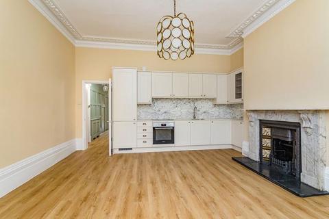 2 bedroom flat to rent, Norton Road, Hove, East Sussex, BN3 3BE