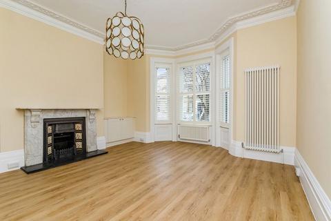 2 bedroom flat to rent, Norton Road, Hove, East Sussex, BN3 3BE