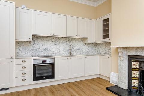 2 bedroom flat to rent, Norton Road, Hove, East Sussex, BN3 3BE