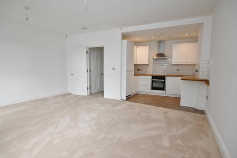 undefined, Broad Street, Teddington TW11