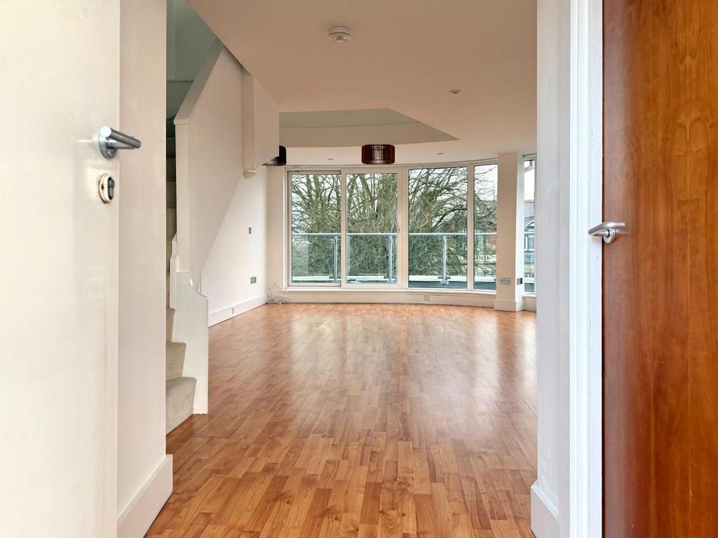 Open Plan Living/Dining Room