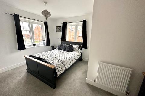 3 bedroom detached house to rent, Citron Avenue, Coalville  , le67