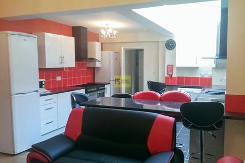 6 bedroom terraced house to rent, Bournbrook Road, Birmingham B29