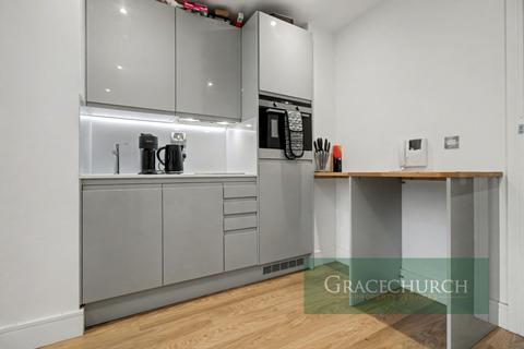 1 bedroom flat for sale, Papermill House, South Street, Romford RM1
