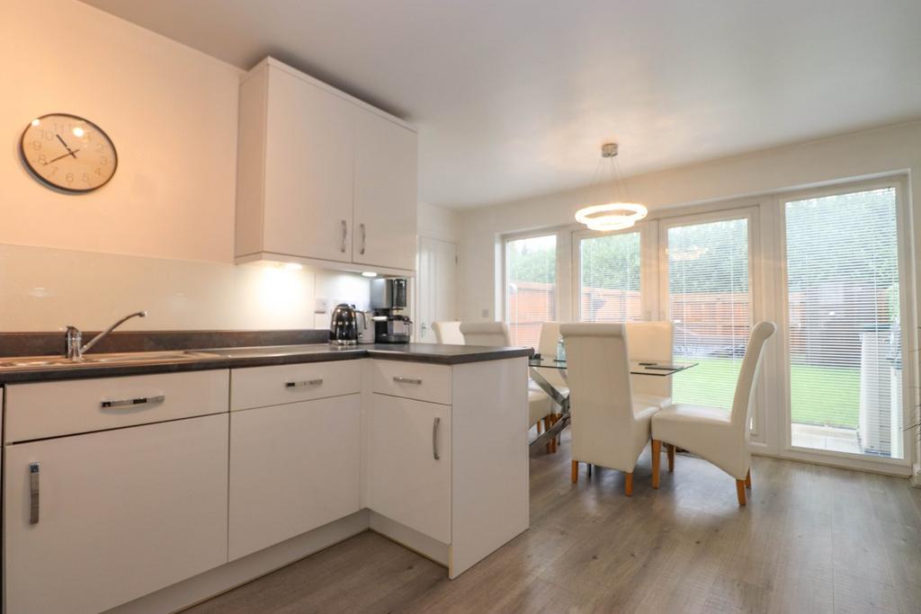 Open Plan Dining Kitchen