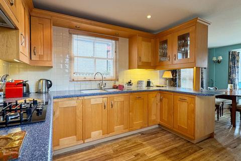 3 bedroom end of terrace house for sale, Edward Terrace, Alresford