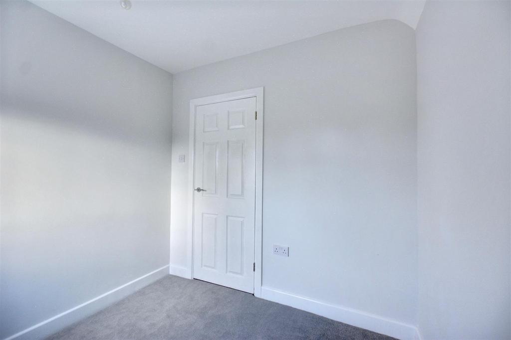 Bedroom 3 2.jpeg