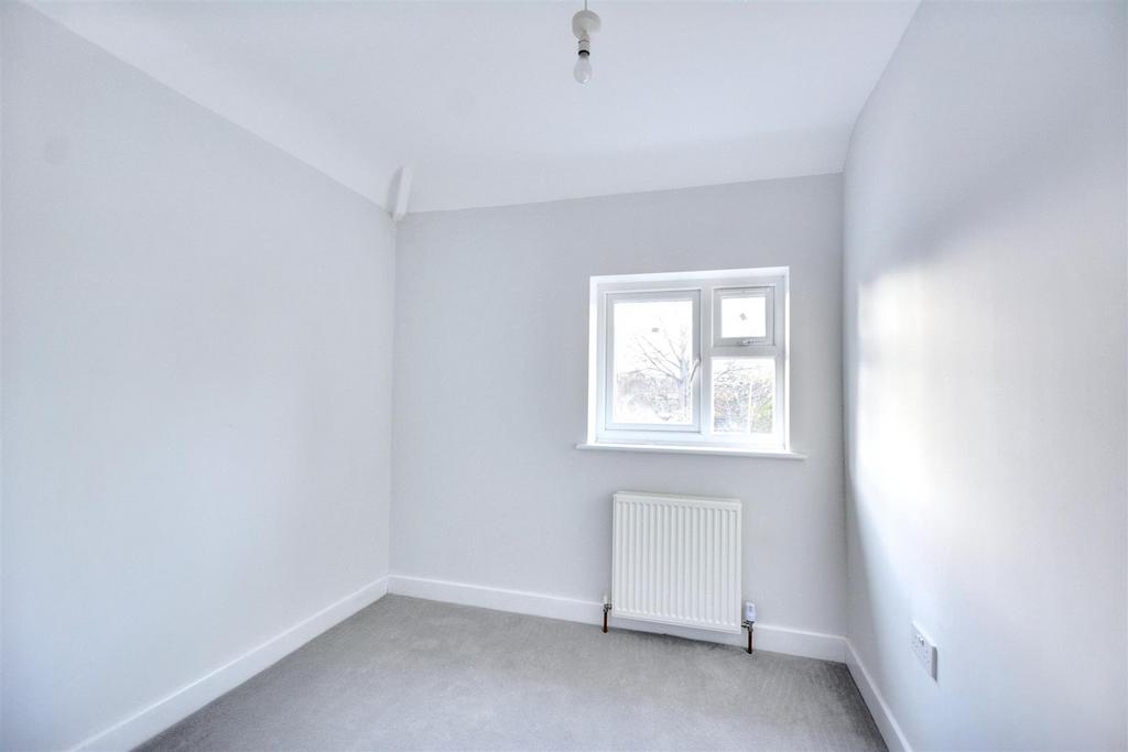 Bedroom 3 1.jpeg