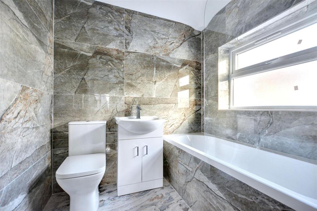 Bathroom.jpeg