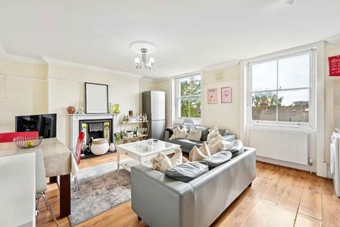 3 bedroom flat to rent, Clapham Road, London SW9