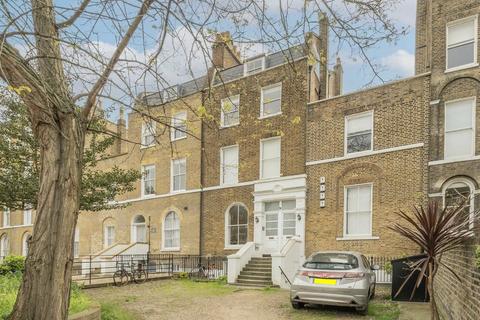 Clapham Road, London SW9