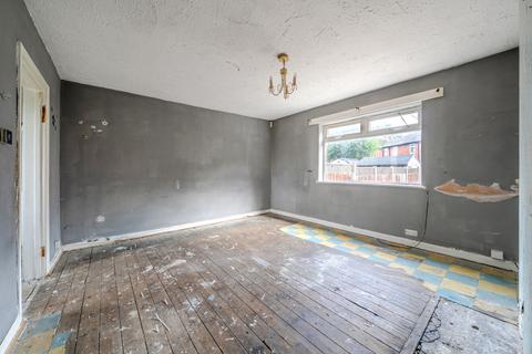 3 bedroom semi-detached house for sale, Cragside Walk, Leeds, West Yorkshire, LS5
