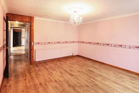 4 bedroom bungalow for sale, Travers Way, Pitsea, Basildon, Essex, SS13