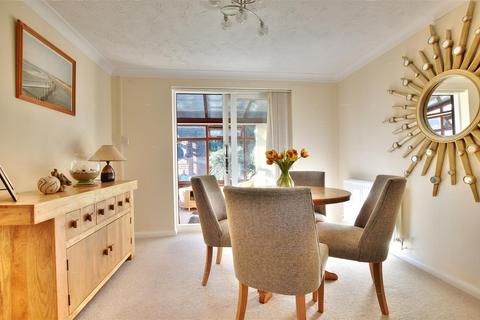 4 bedroom detached house for sale, Magpie Close, Bexhill-On-Sea
