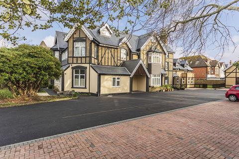 Wharncliffe Road, Bournemouth