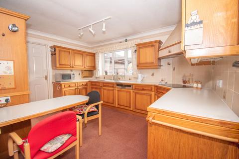 3 bedroom detached bungalow for sale, Oakside Close Evington Village