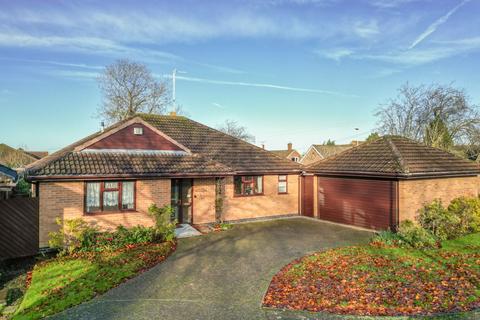 3 bedroom detached bungalow for sale, Oakside Close Evington Village
