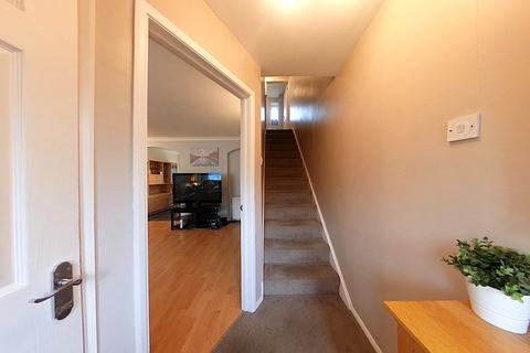 3 bedroom terraced house for sale, Peregrine Close, Watford WD25