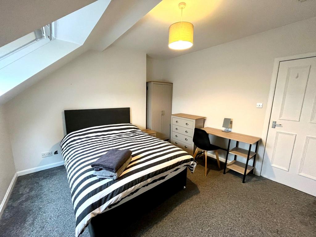 Bedroom 5 2