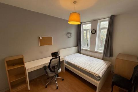 undefined, Homerton High Street, London E9