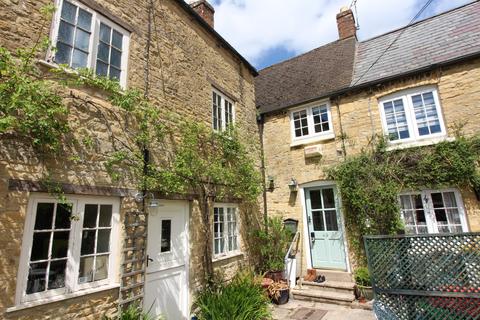 2 bedroom terraced house to rent, Distons Lane, Chipping Norton OX7
