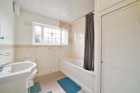 23 East Court, Wembley, HA0 3QJ