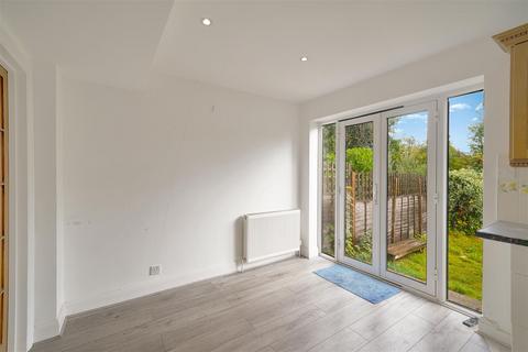 23 East Court, Wembley, HA0 3QJ