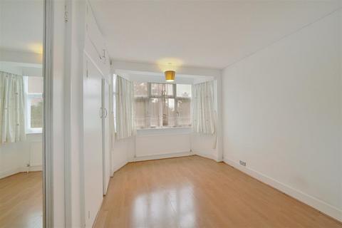 23 East Court, Wembley, HA0 3QJ