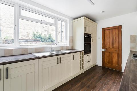 undefined, Deacon Road, Kingston Upon Thames KT2