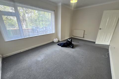 3 bedroom ground floor flat to rent, Laundry Lane, Thorpe St. Andrew NR7