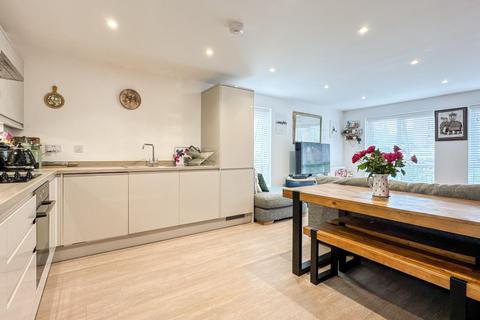2 bedroom flat for sale, Colliery Close, Ashton, BS3 2EU