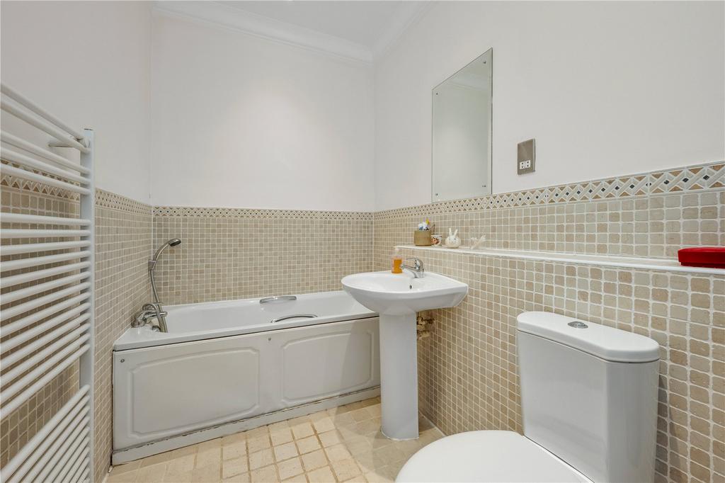 Main Bathroom