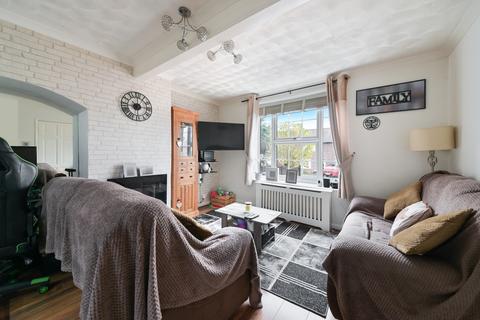 3 bedroom terraced house for sale, Halesowen Road, Morden SM4